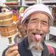 Người ở vùng Himalaya thè lưỡi chào nhau