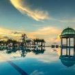 Vinpearl Resort & Spa Phú Quốc - Bể bơi